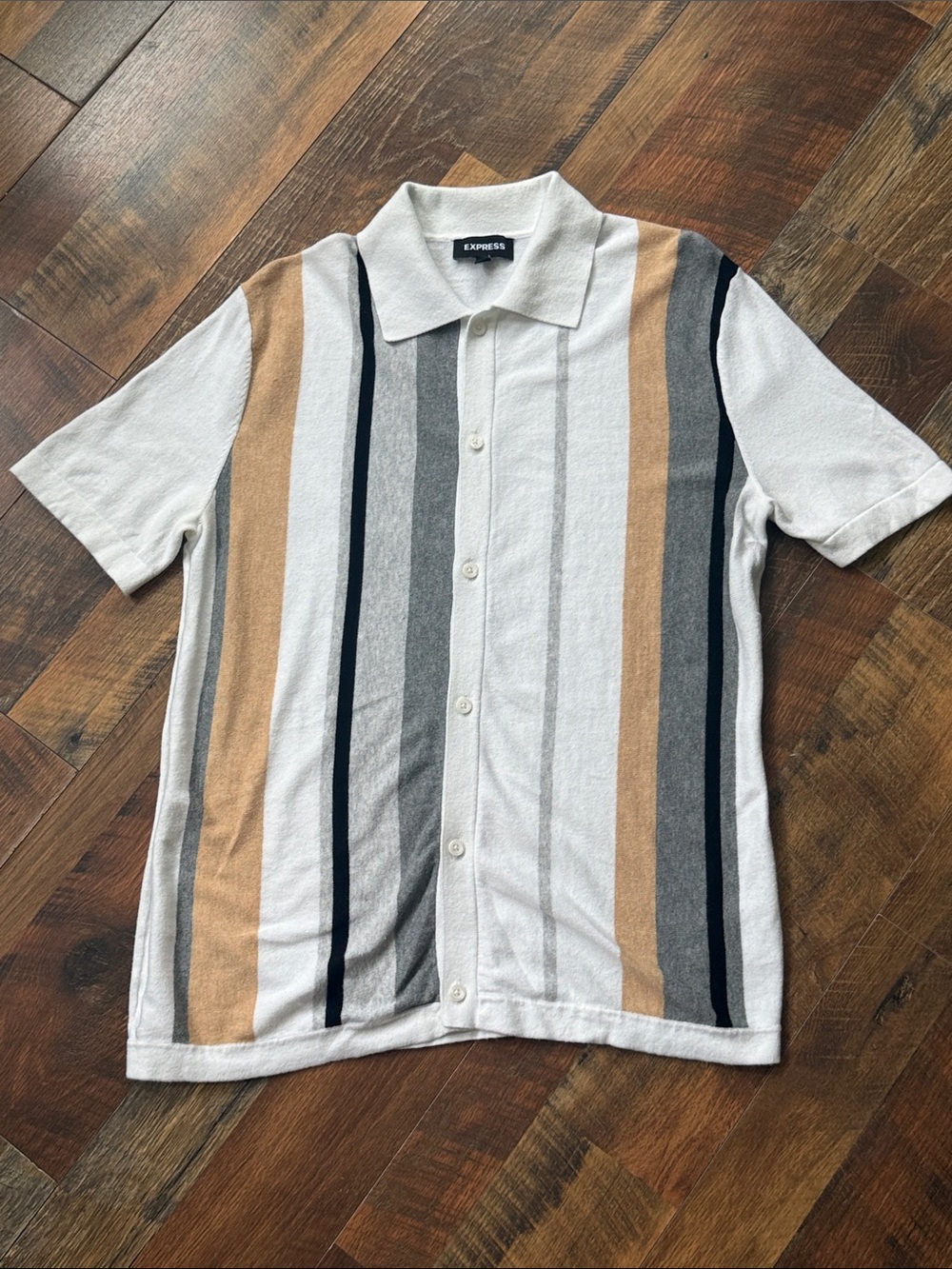 Express Men’s Knit Button Front Polo Shirt Medium Vertical Stripe Sweater